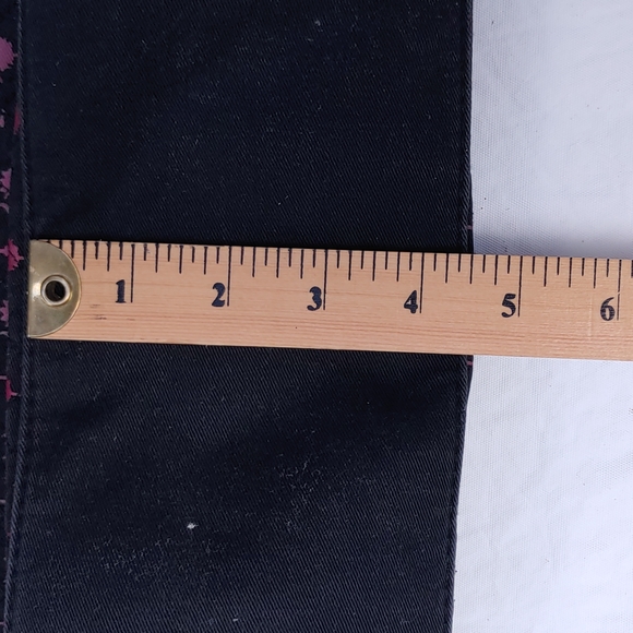 Quilted purse, garnet & black w/ palmetto trees, SC, USC, zip pocket inside - Picture 7 of 8